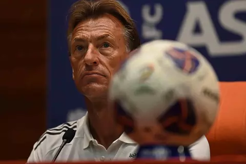 رينارد: مباراة العراق الأهم في تاريخي.. وهدفنا التأهل إلى كأس العالم